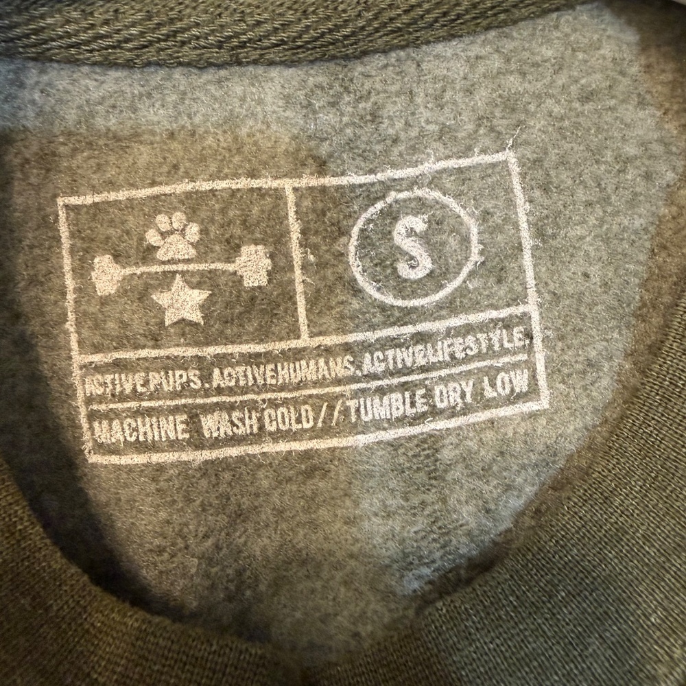 Sweatshirt - Picture 3 of 3